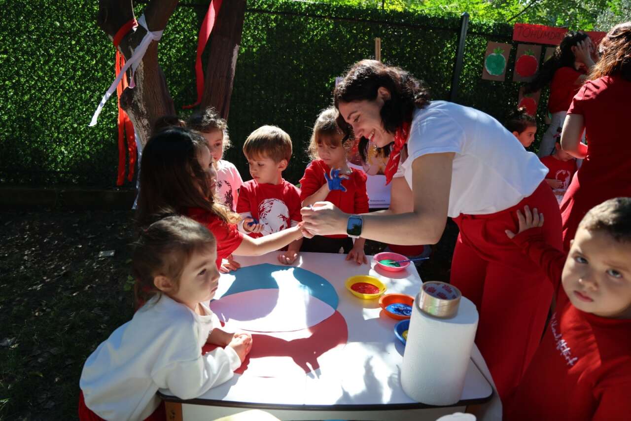 Muğla’da Miniklerden Cumhuriyet’e Renkli Kutlama 2